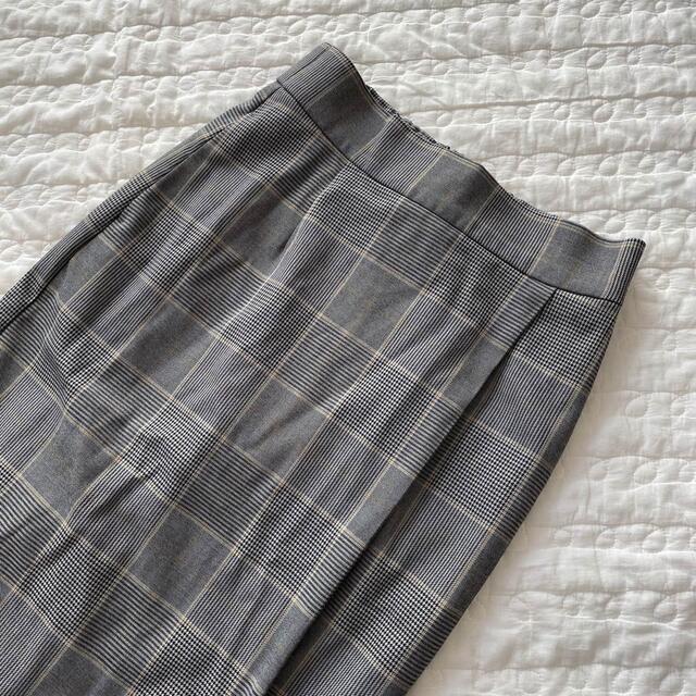UNIQLO(ユニクロ)のUNIQLO チェックナロースカート レディースのスカート(ひざ丈スカート)の商品写真