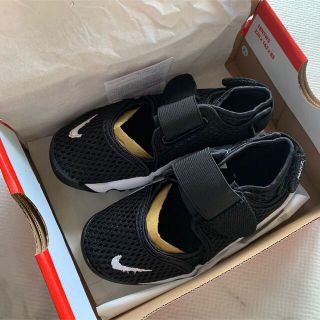 ナイキ(NIKE)のNIKE エアリフト　キッズ　17cm(サンダル)