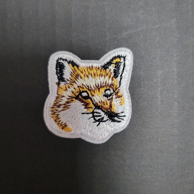 MAISON KITSUNE' - キツネワッペン3枚セットの通販 by MAISON KITSUNE' - キツネワッペン3枚セットの通販 by