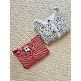 プチバトー(PETIT BATEAU)のプチバトー　12m 長袖ロンパース　2着(ロンパース)