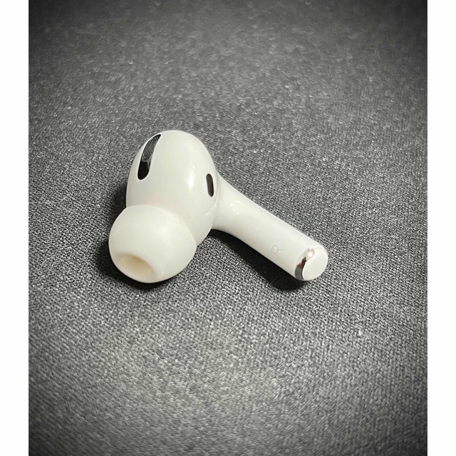 Apple(アップル)のAPPLE AirPods Pro ノイズキャンセリング付完全ワイヤレスイヤホン スマホ/家電/カメラのオーディオ機器(ヘッドフォン/イヤフォン)の商品写真