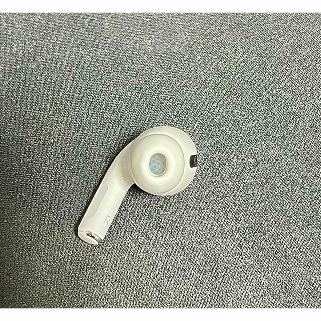 Apple(アップル)のAPPLE AirPods Pro ノイズキャンセリング付完全ワイヤレスイヤホン スマホ/家電/カメラのオーディオ機器(ヘッドフォン/イヤフォン)の商品写真