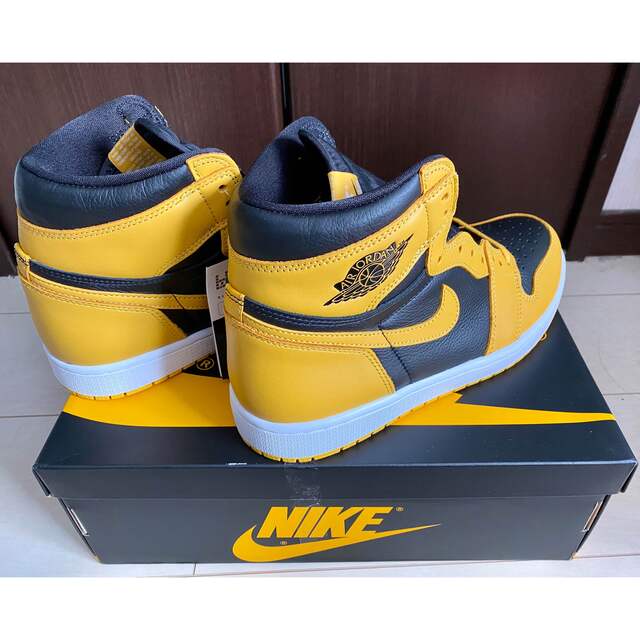 Nike Air Jordan 1 High OG "Pollen" 1