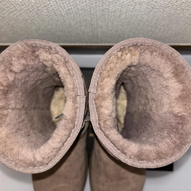 UGG(アグ)のアグ　クラシックショート レディースの靴/シューズ(ブーツ)の商品写真