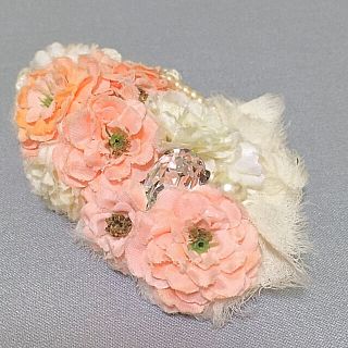 【美品】お花のヘアアクセ☆(バレッタ/ヘアクリップ)