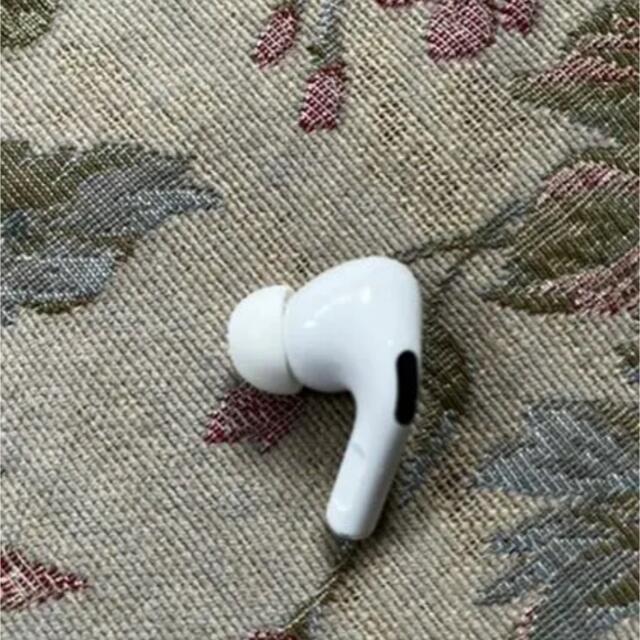 Apple AirPods Pro MWP22J/A 本体、箱、コード、片耳のみ スマホ/家電/カメラのオーディオ機器(ヘッドフォン/イヤフォン)の商品写真