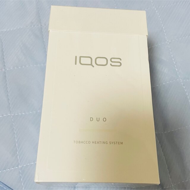 IQOS(アイコス)のIQOS3 DUO ウォームホワイト　新品未開封 メンズのファッション小物(タバコグッズ)の商品写真