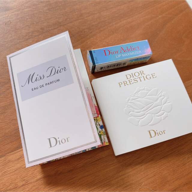 Dior(ディオール)のDIOR★マキシマイザー001ピンク ミスディオール香水新品 コスメ/美容のベースメイク/化粧品(リップグロス)の商品写真