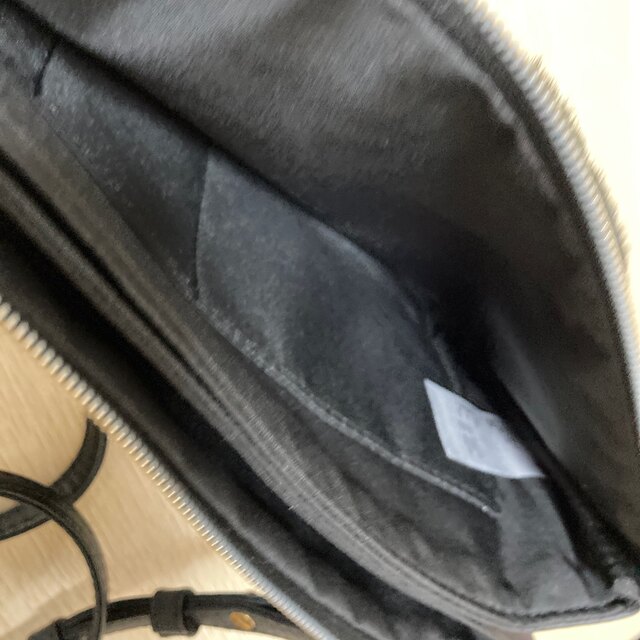 UNIQLO(ユニクロ)のファーバッグ  レディースのバッグ(ショルダーバッグ)の商品写真
