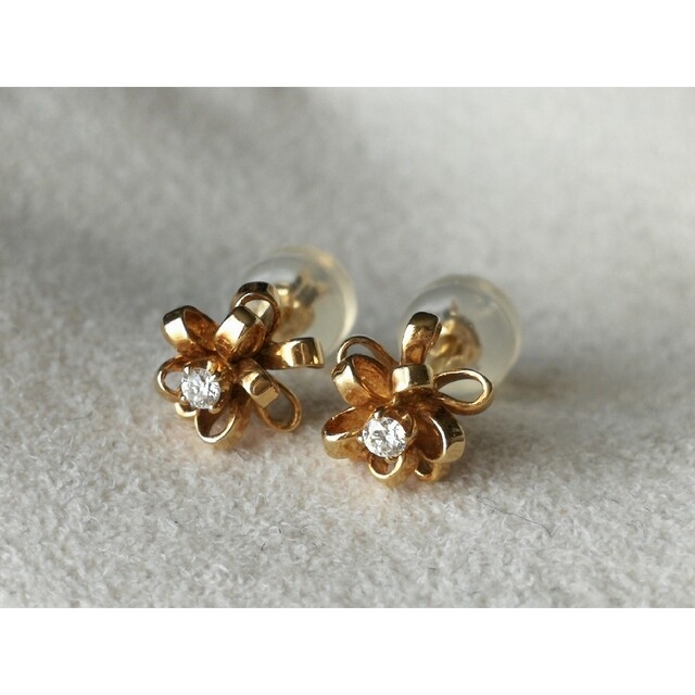 安い卸売り Orefice(オレフィーチェ) ボンボンピアス 0.04ct K18 YG