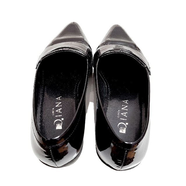 DIANA(ダイアナ)の【DIANA】エナメルドレスシューズローファー レディースの靴/シューズ(ローファー/革靴)の商品写真