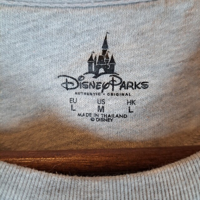 Disney(ディズニー)のDisney、ディズニー、刺繍、トレーナー、ミッキーマウス メンズのトップス(スウェット)の商品写真
