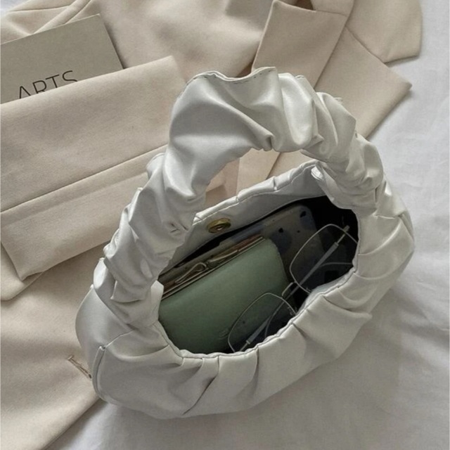 SHEIN ハンドバッグ レディースのバッグ(ハンドバッグ)の商品写真