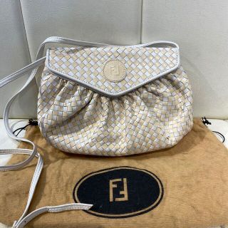 vintage FENDI フェンディ　ショルダー　バッグ　イントレ　編み込み