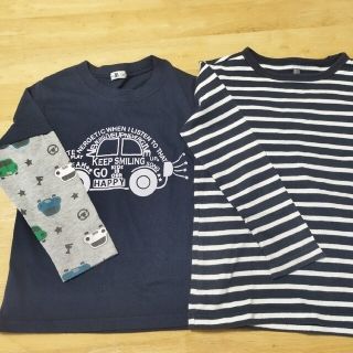 ユニクロ(UNIQLO)の２枚セット　ユニクロ　ボーダー　長袖シャツ　120(Tシャツ/カットソー)