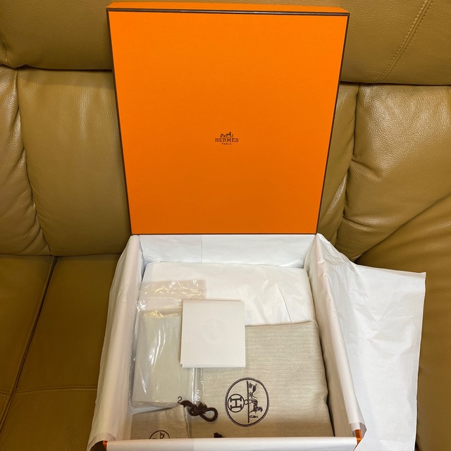 Hermes - HERMES】エルメス ケリー28空箱 保存袋 付属品の通販 by Aki