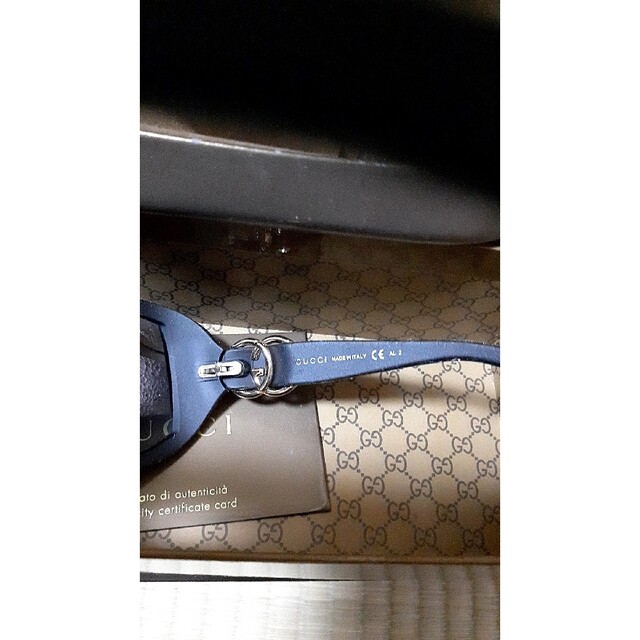 Gucci - 激安!正規品!専用ケース&ギャランティカード付き!GUCCI男女