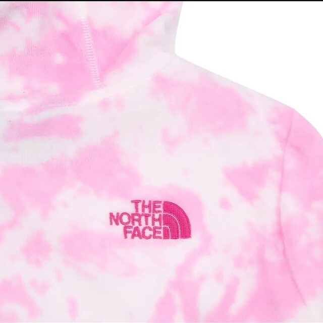 THE NORTH FACE(ザノースフェイス)のTHE NORTH FACE　ノースフェイス　新品　ベロア　フード　キッズ130 キッズ/ベビー/マタニティのキッズ服女の子用(90cm~)(Tシャツ/カットソー)の商品写真