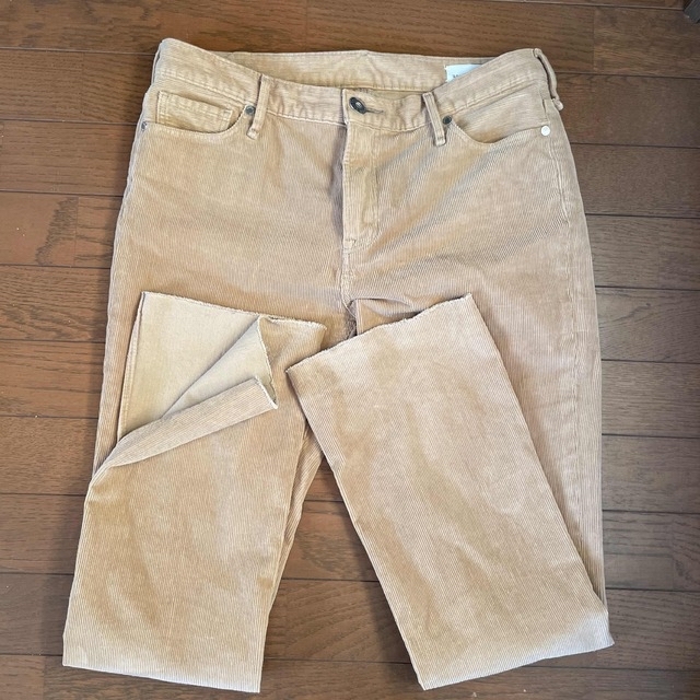 L'Appartement DEUXIEME CLASSE(アパルトモンドゥーズィエムクラス)のアパルトモン　アッパーハイツJENNA CORDUROY SLIT PANTS レディースのパンツ(デニム/ジーンズ)の商品写真