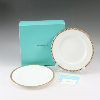 ティファニー(Tiffany & Co.)の【TIFFANY&Co.】ティファニー ゴールドバンド(GOLD BAND) 18cm プレート×2 ポーセリン _ 食器(食器)