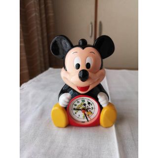 ディズニー(Disney)の希少　ジャンク品　ミッキーマウス　目覚まし時計　昭和　香港　マカオ(置時計)