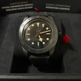 チュードル(Tudor)のブラックベイ セラミック 79210CNU-0001(腕時計(アナログ))
