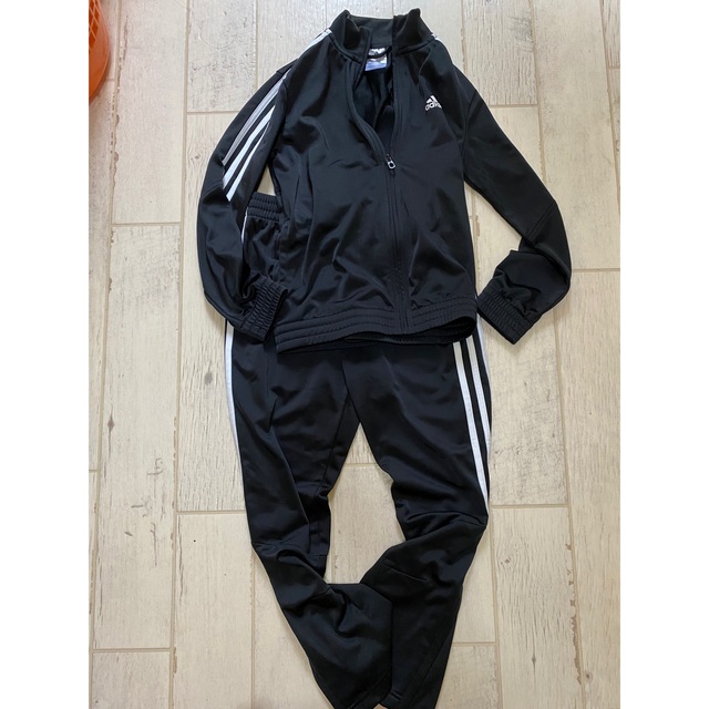 正規品販売! adidas アディダス 長袖 ジャージ スポーツウェア キッズ