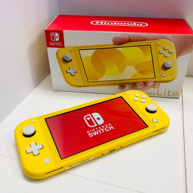 Nintendo ニンテンドー Switch Lite スイッチライト イエロー-