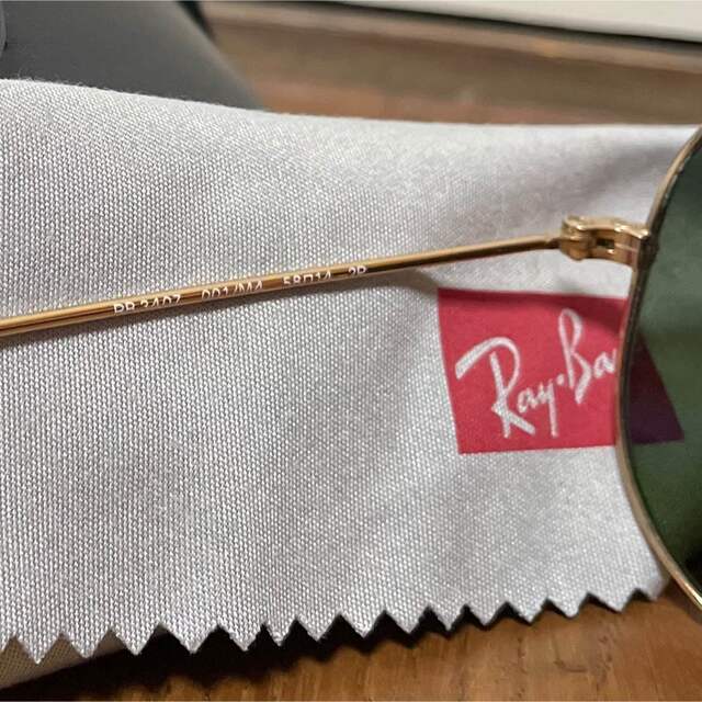 Ray-Ban(レイバン)のRayBan サングラス  UVカット ティアドロップ  メンズのファッション小物(サングラス/メガネ)の商品写真