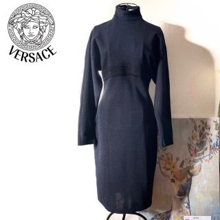 ジャンニヴェルサーチ(Gianni Versace)の新品タグ付 定価15万 ヴェルサーチ VERSACE ウールワンピース 黒 L(ロングワンピース/マキシワンピース)