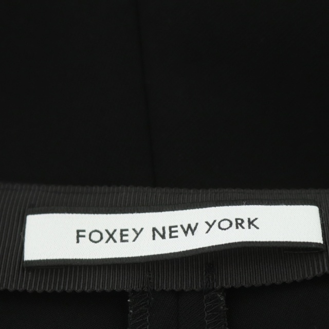 FOXEY NEW YORK(フォクシーニューヨーク)のフォクシーニューヨーク マリンパンツ ワイドパンツ クロップド 黒 39233 レディースのパンツ(その他)の商品写真