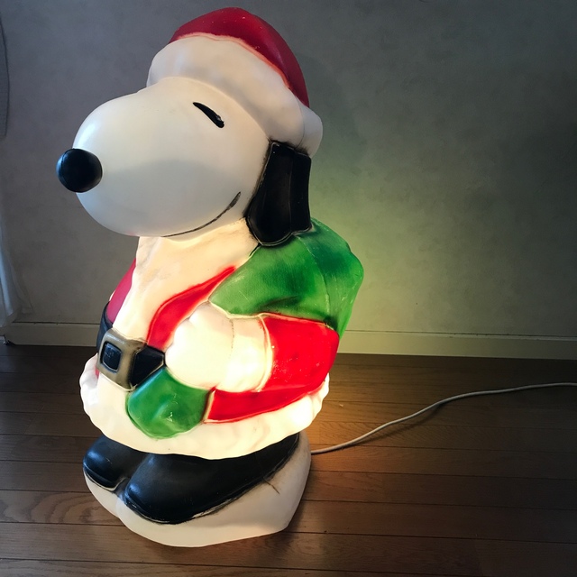 SNOOPY(スヌーピー)のスヌーピー サンタ クリスマス ライト+延長コード インテリア/住まい/日用品のインテリア小物(置物)の商品写真