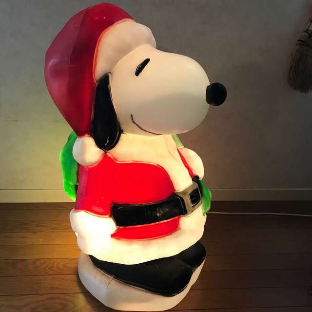 SNOOPY(スヌーピー)のスヌーピー サンタ クリスマス ライト+延長コード インテリア/住まい/日用品のインテリア小物(置物)の商品写真