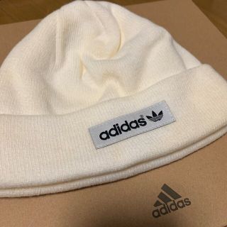 アディダス(adidas)のadidas ニット キャップ(ニット帽/ビーニー)