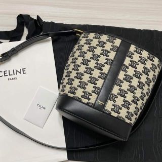 セリーヌ(celine)の専用セリーヌ　トリオンフ　ロゴスモールバケット(ショルダーバッグ)