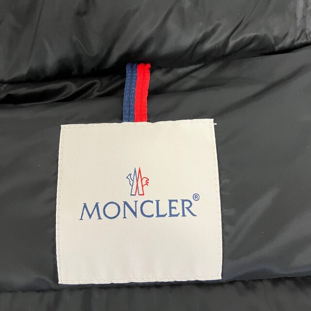 MONCLER(モンクレール)のモンクレール   ブラマント　ダブルロゴ　サイズ1 メンズのジャケット/アウター(ダウンジャケット)の商品写真