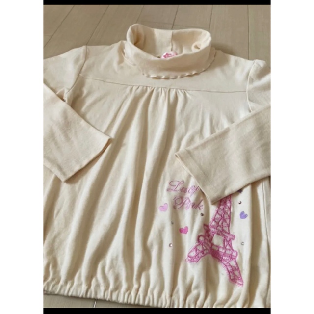 motherways(マザウェイズ)のmother ways ビジューつき刺繍トップス♪ 140 キッズ/ベビー/マタニティのキッズ服女の子用(90cm~)(Tシャツ/カットソー)の商品写真