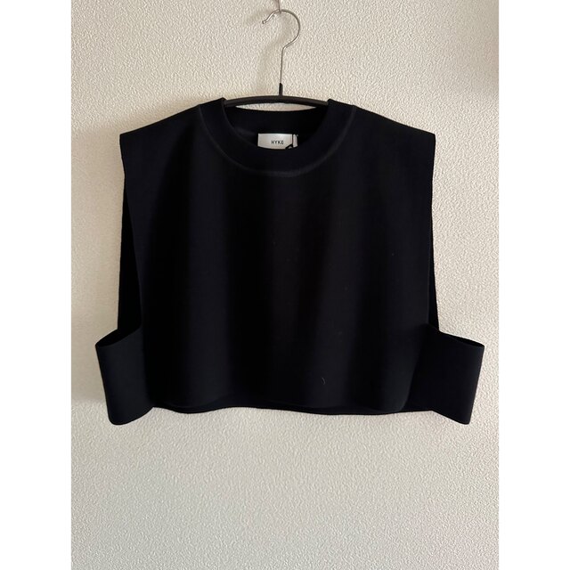 HYKE CREW NECK CROP TOPトップス