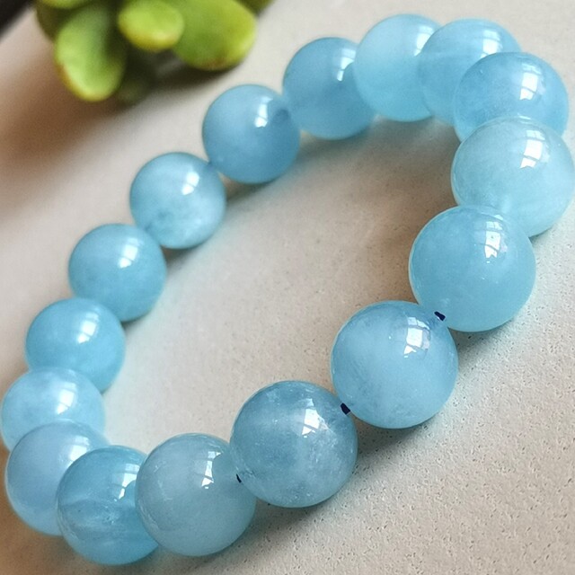 ランキング第1位 レア品 美品 超大玉 天然石アクアマリン約17mm ilam.org