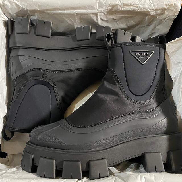 ポイントキャンペーン中 PRADA モノリス ナイロンギャバジンブーツ 6.5