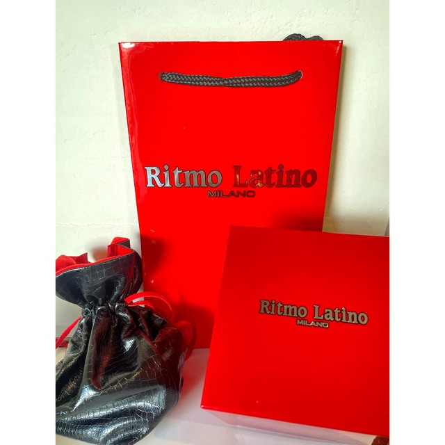 Ritmo Latino(リトモラティーノ)のリトモラティーノ【ケース、袋、ベルト付き】 レディースのファッション小物(腕時計)の商品写真