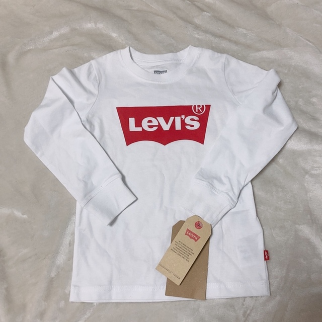 Levi's(リーバイス)のLevi's ロンＴ キッズ/ベビー/マタニティのキッズ服男の子用(90cm~)(Tシャツ/カットソー)の商品写真