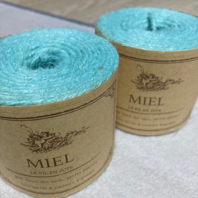 毛糸ピエロ ジュート糸 MIEL 麻糸 2玉セット ブルーの通販 by めーぷる's shop｜ラクマ