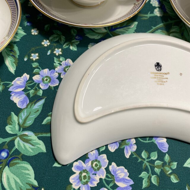 WEDGWOOD(ウェッジウッド)の【新品未使用】WEDGWOOD ユーランダーパウダールビー インテリア/住まい/日用品のキッチン/食器(食器)の商品写真