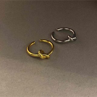 コス(COS)のKnot ring gold No.960(リング(指輪))