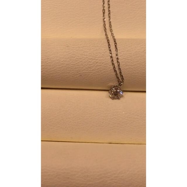 モントロンドシュシュ　ptダイヤモンドネックレス　0.18ct レディースのアクセサリー(ネックレス)の商品写真
