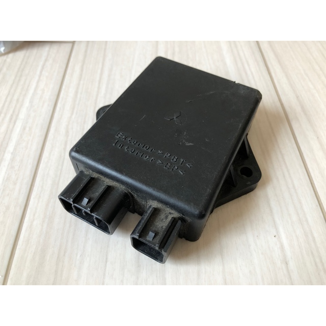 IG7送料無料社外新品 ZRX400 ZRX-2 CDI イグナイター 写真多数