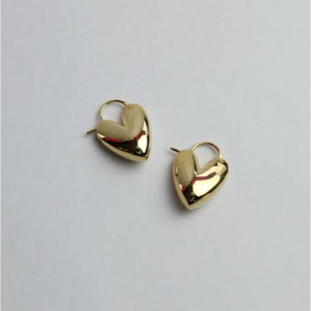 ララガン R.ALAGAN  TINY PUFFY HEART HOOPSピアス