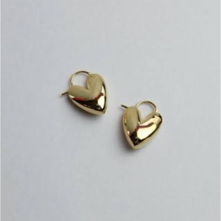 トゥモローランド(TOMORROWLAND)のララガン R.ALAGAN  TINY PUFFY HEART HOOPSピアス(ピアス)