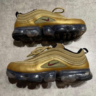 ナイキ(NIKE)のNIKE AIR VAPORMAX 97 METALLIC GOLD(スニーカー)